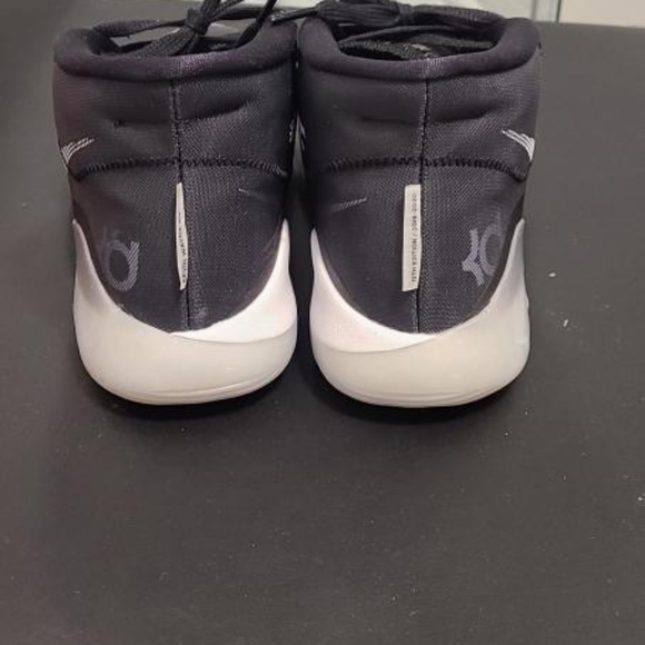 Nike KD shoes us89 - Picture 2 of 4